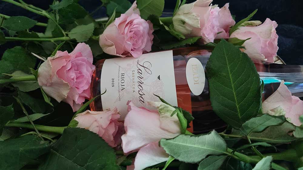 Izadi Larrosa Rosé 2025, brindis primaveral
